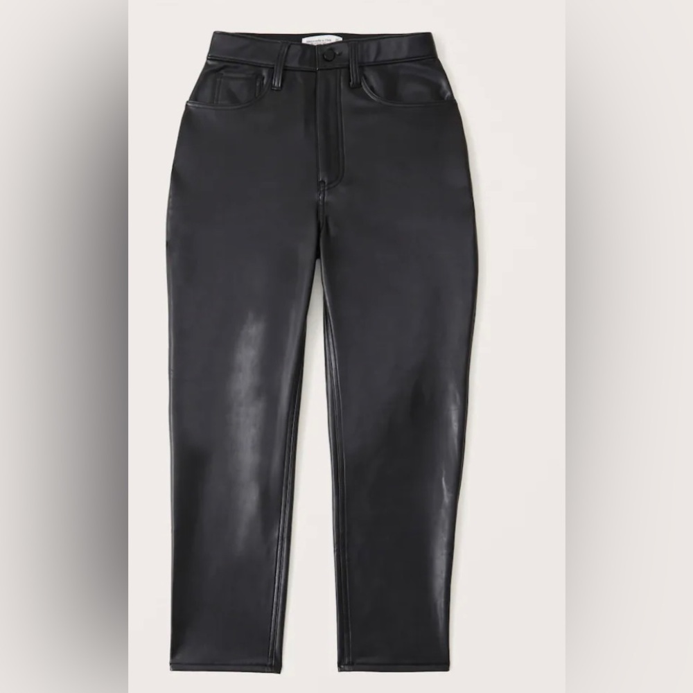 NWT Ankle Straight Vegan Leather Curve Love Pants (24 short)